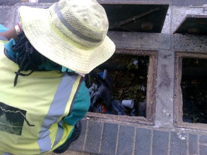 Cleaning drains before winter 3